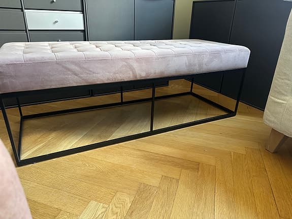 Härlig sittbänk