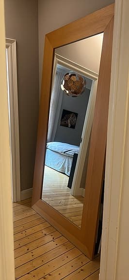 Stor spegel 240 x 120 cm – mycket välskött