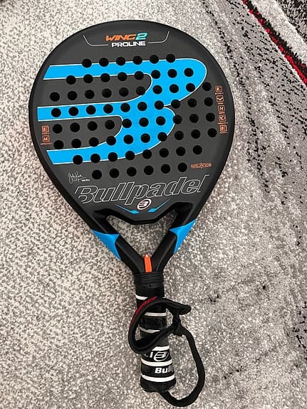 Bullpadel padelracket med fodral svart/blå