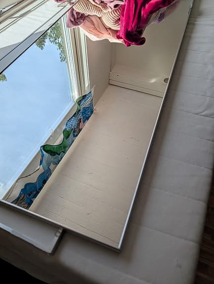 2st Ikea spegeldörr