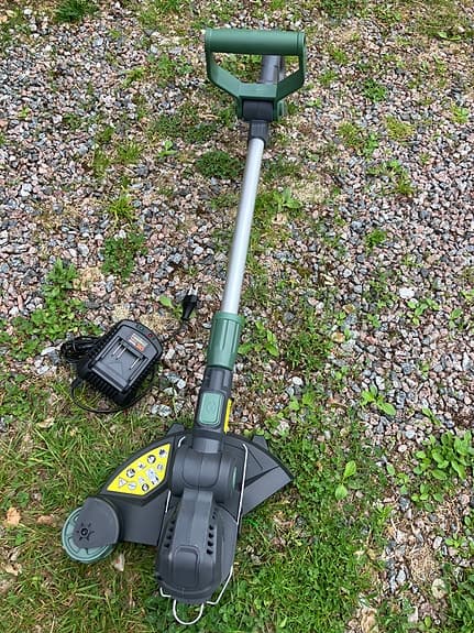 Grästrimmer batteridriven grön