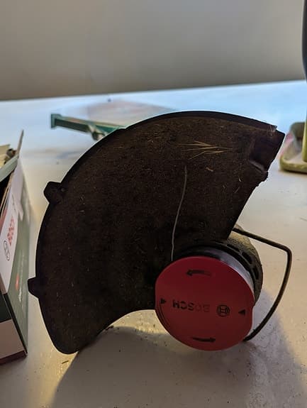 Bosch EasyGrassCut 18V grästrimmer