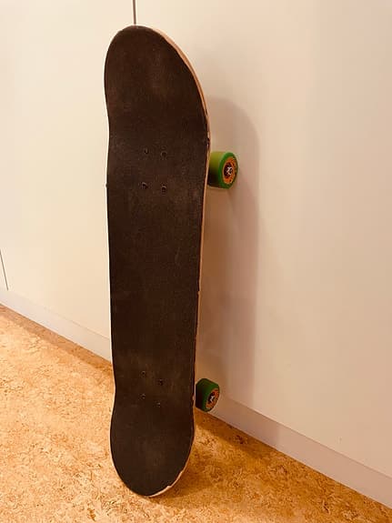 skateboard