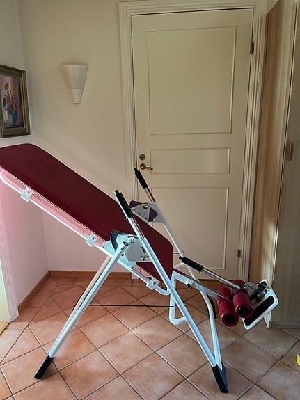 Ryggbänk Mastercare CN-A CN-B hälsobänk röd