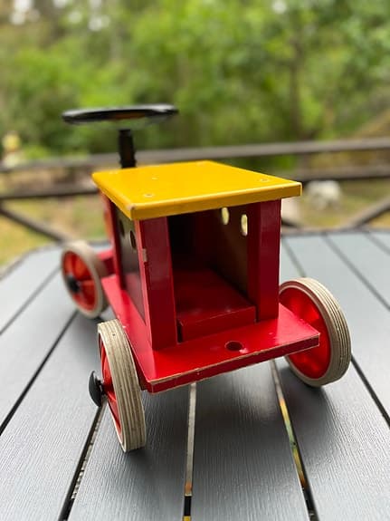 BRIO gåbil / åkleksak tåg med ratt