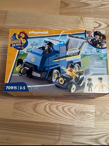 Playmobil 70915 polisbil med släp och figurset