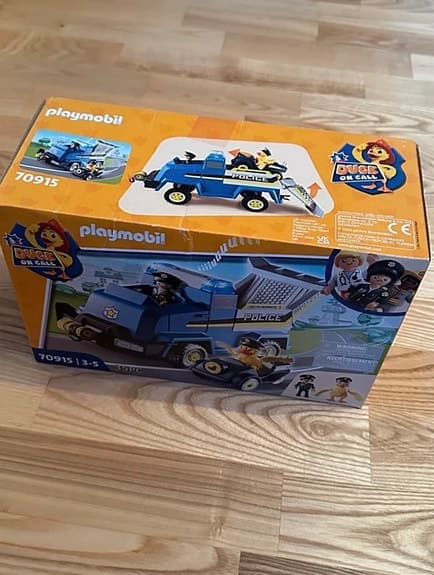 Playmobil 70915 polisbil med släp och figurset