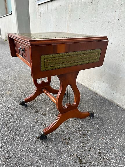 Klaffbord / Sidobord i engelsk stil (Regency)