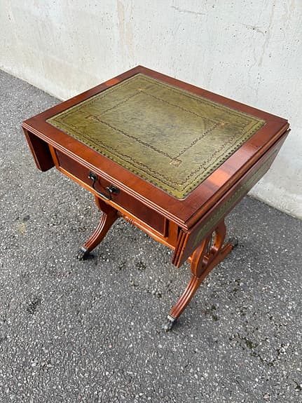 Klaffbord / Sidobord i engelsk stil (Regency)