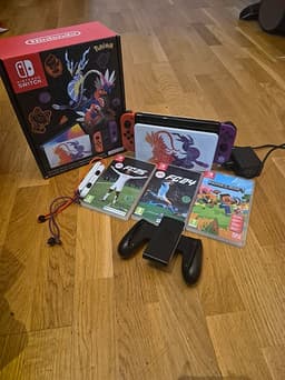Nintendo Switch OLED Pokémon Scarlet & Violet Edition .