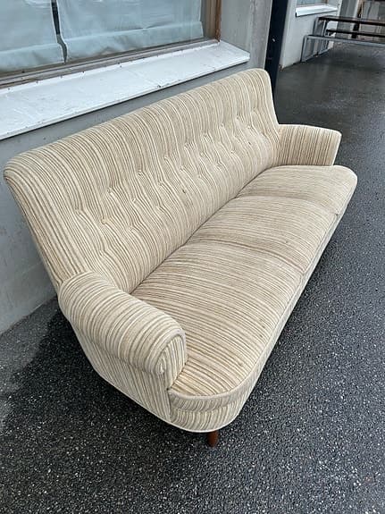 Carl Malmsten soffa ”Hemmakväll” (O.H. Sjögren) – Ångtvättad!