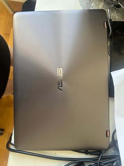 Asus ZenBook Flip 14"