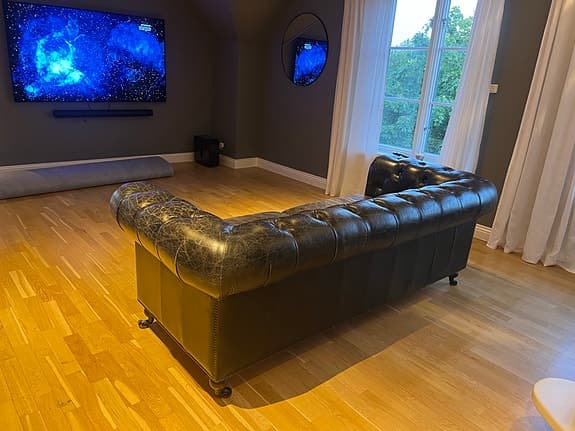 Chesterfield soffa fint skick