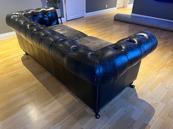 Chesterfield soffa fint skick