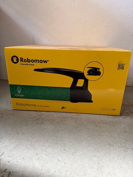 Robomow RoboHome garage till robotgräsklippare