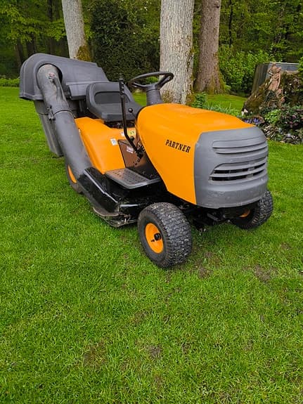 Åkgräsklippare Partner 11HP.