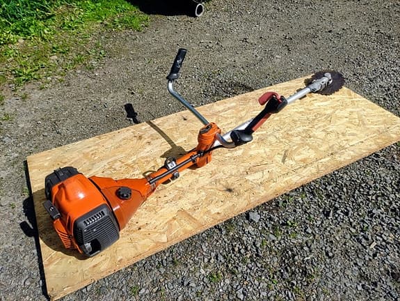 Husqvarna 545 FXT röjsåg / trimmer