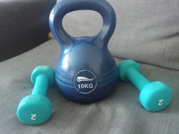 Kettlebell 10 kg och hantlar