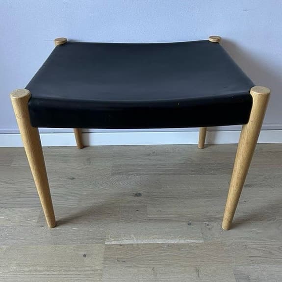 Retro pall ”Premier 69”, läder, 60-tal