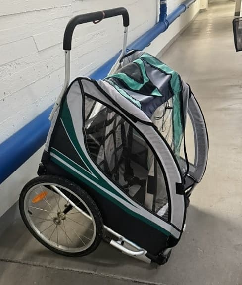 Cykelvagn barnvagn grön/grå med två hjul