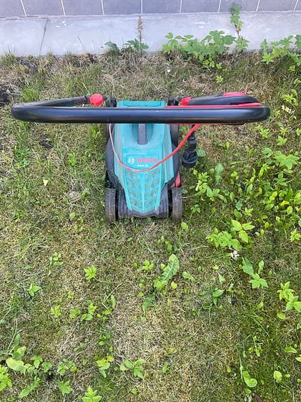 Bosch gräsklippare eldriven grön