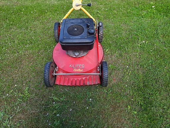 Klippo gräsklippare röd bensindriven