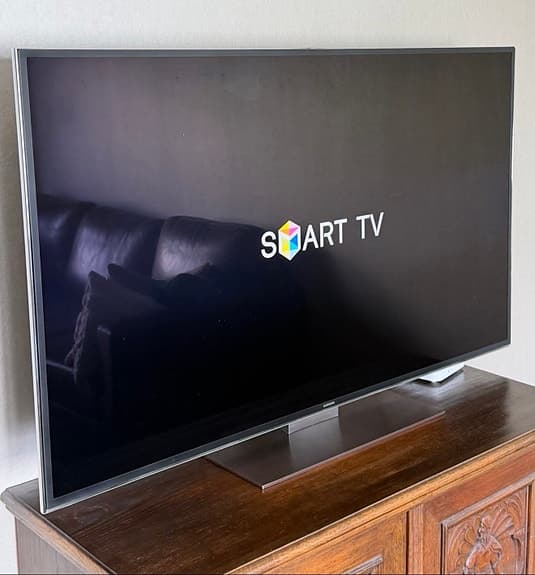 Samsung UE55F9005ST 55” 4K Smart TV – toppmodell med One Connect