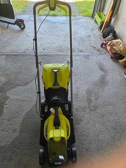 Ryobi Elgräsklippare 33 cm 18 v 2 Batt 6,0 AH + Laddare