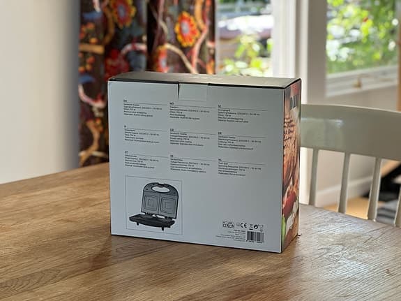 Smörgåsgrill 750 W - DAY