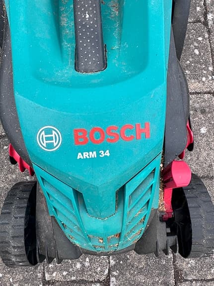 Bosch ARM 34 elgräsklippare grön