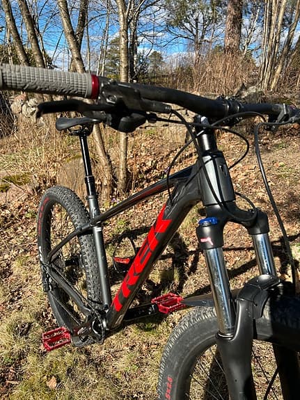 Trek Roscoe 6 2022 mid-fat bike