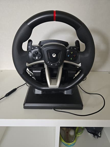 Hori ratt och pedaler för Xbox