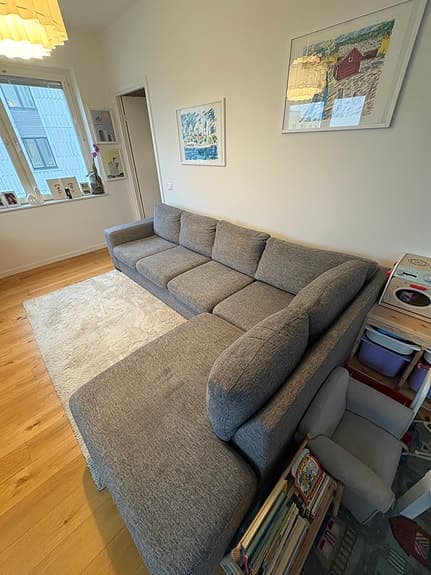 MIO Nevada soffa med schäslong – 4-sits – Grå