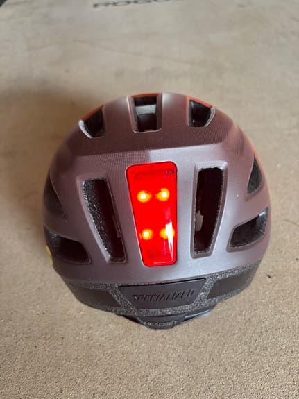 Specialized shuffle cykelhjälm orange med baklampa