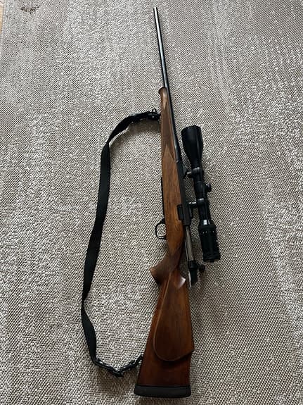 Brauning 300 winmag med Meopta Artemis 2000 3-12*50 kikare