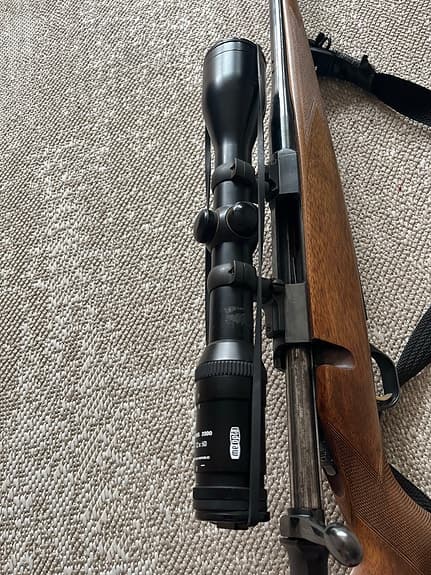 Brauning 300 winmag med Meopta Artemis 2000 3-12*50 kikare