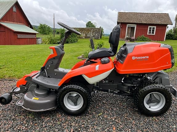 Husqvarna Rider 216T AWD