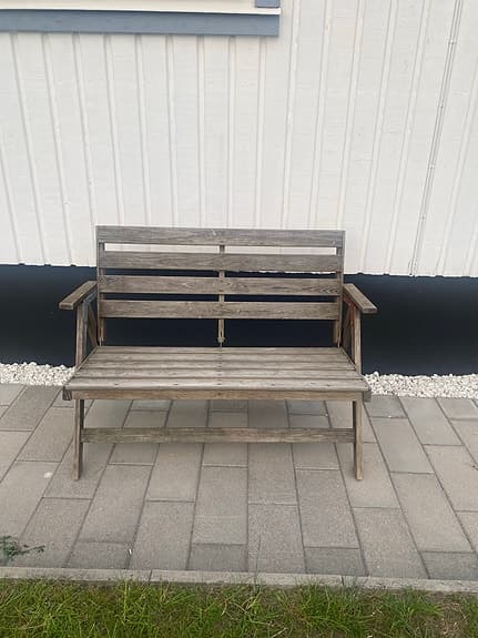 Hopfällbar trädgådssoffa