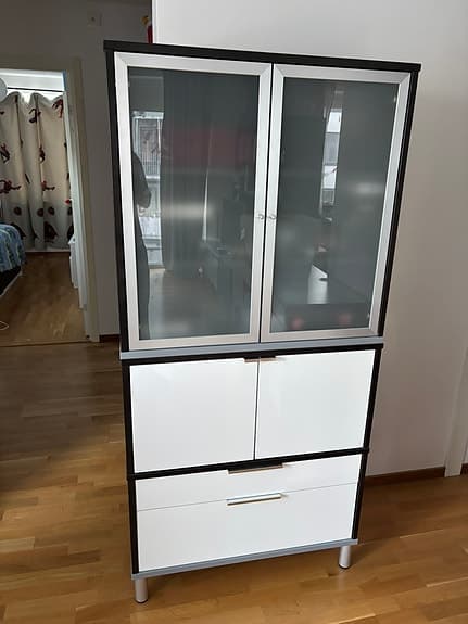 IKEA Effektiv förvaringsskåp