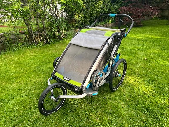 Thule Chariot Sport 2 blå/grön med jogging- och cykelkit