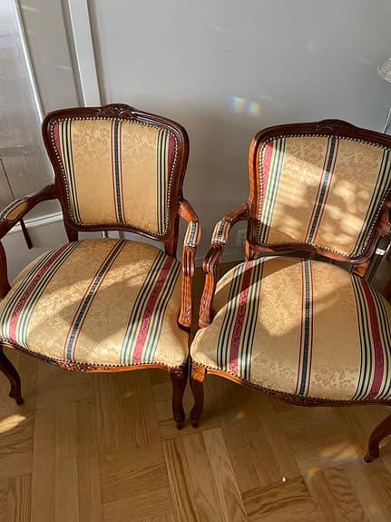 Rokoko fåtöljer två stycken