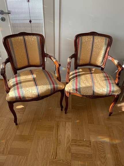Rokoko fåtöljer två stycken