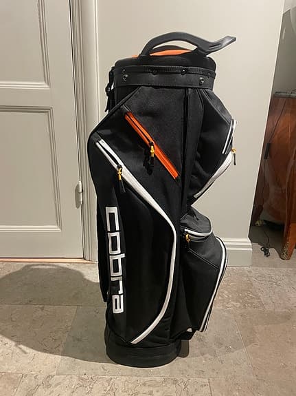 Cobra bärbag oanvänd  svart/orange