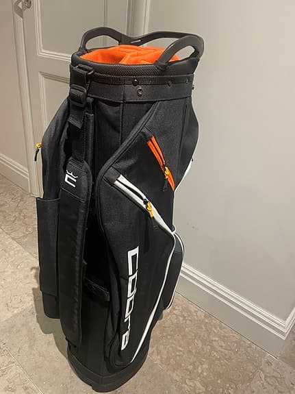 Cobra bärbag oanvänd  svart/orange