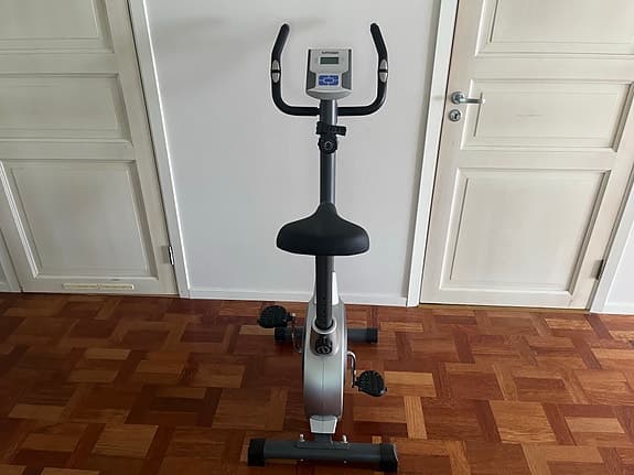 Kayoba motionscykel med display