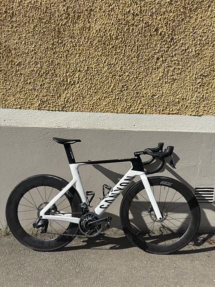 Canyon Aeroad CF SLX 8