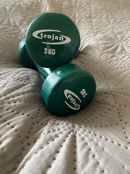 Trojan vinyklädda hantlar 2 kg gröna