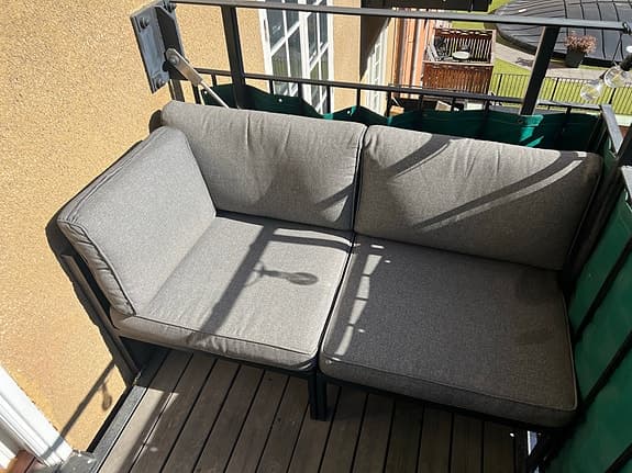 Lätt, smidig och snygg utesoffa