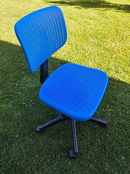 Blå kontorsstol från Ikea