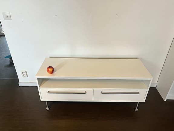 TV-bord från IKEA